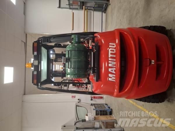 Manitou MI25G Rough terrain truck