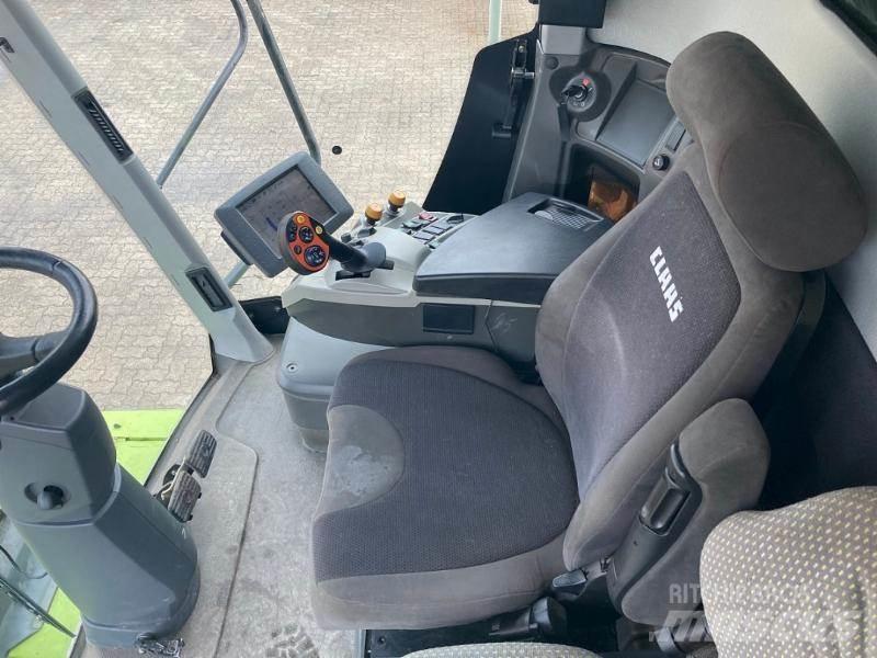 CLAAS LEXION 660 Combine harvesters