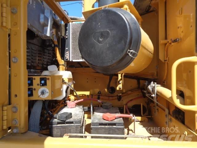CAT 330 D L Crawler excavators