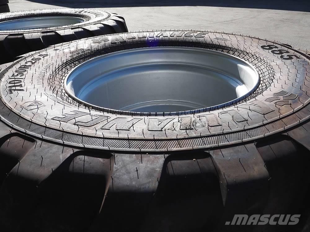 Alliance 885 Tyres, wheels and rims