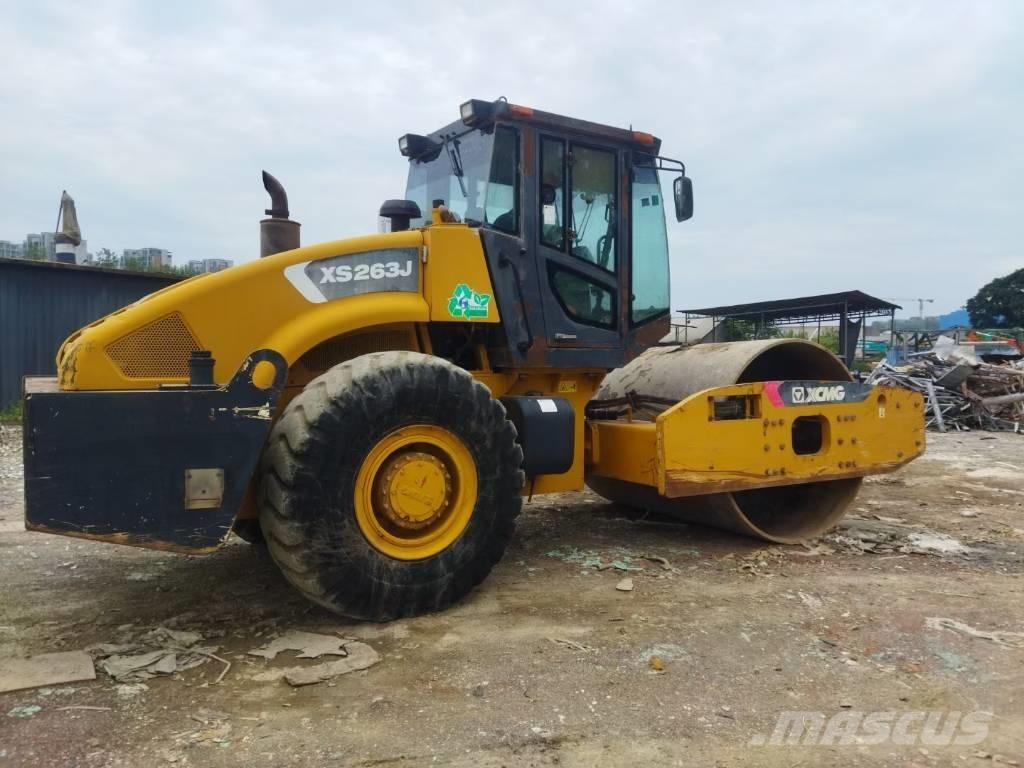 XCMG XS 263 J Single drum rollers