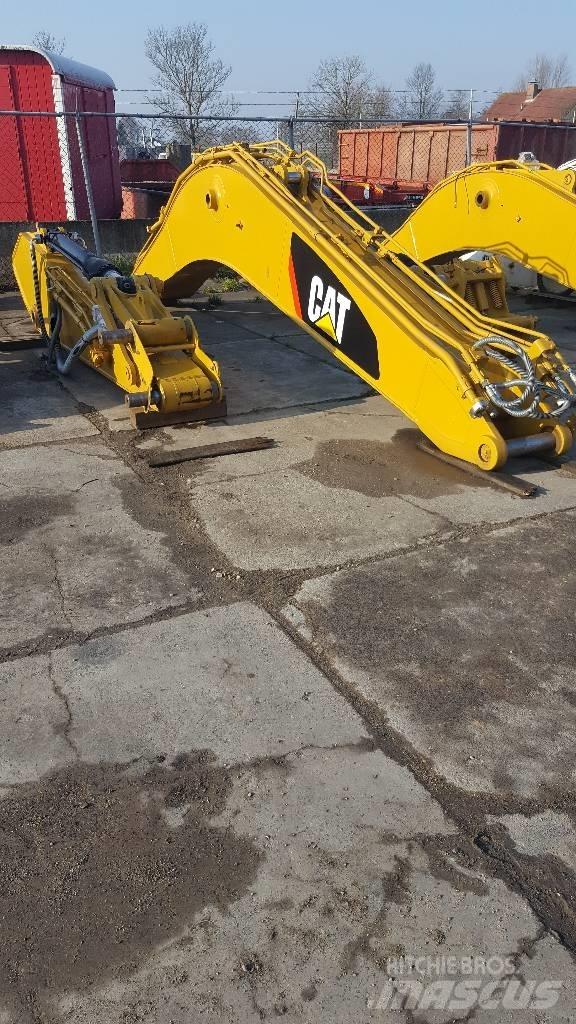 CAT 320D Arm TLB's