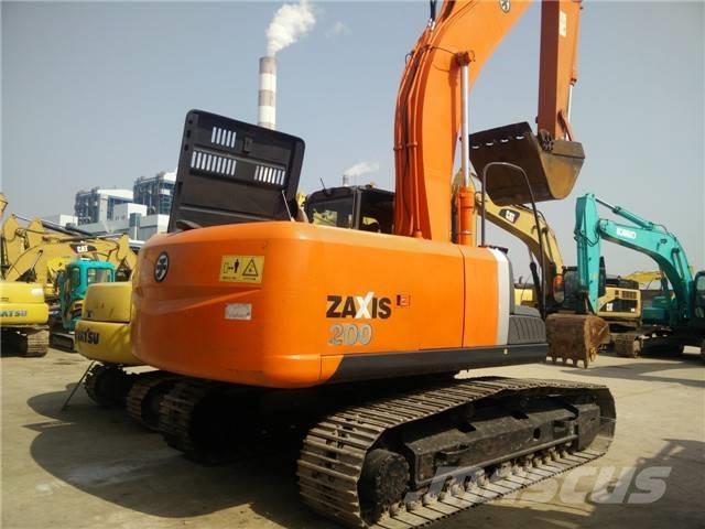 Hitachi ZX 200 Crawler excavators