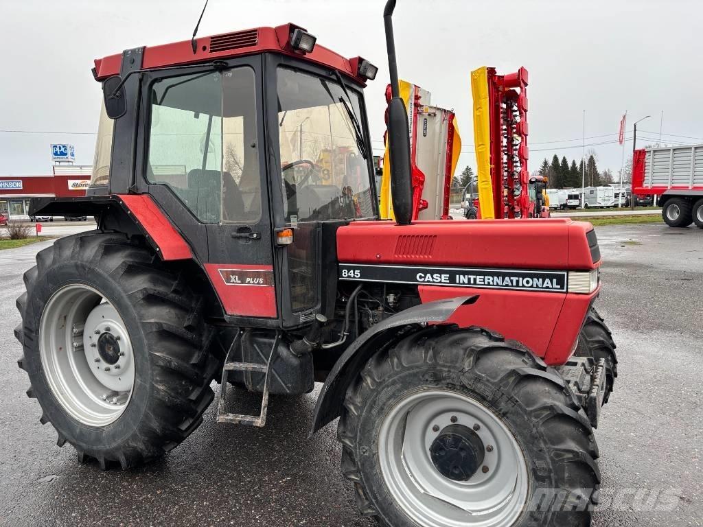 Case IH 845 XL Tractors