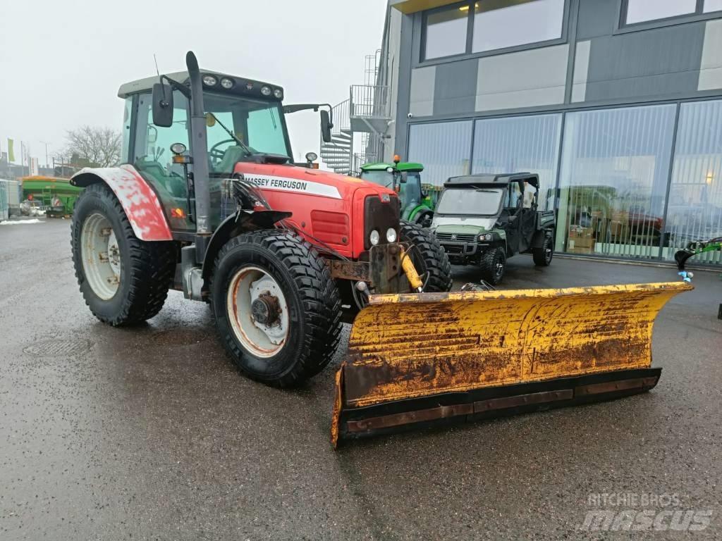 Massey Ferguson 5465 Tractors
