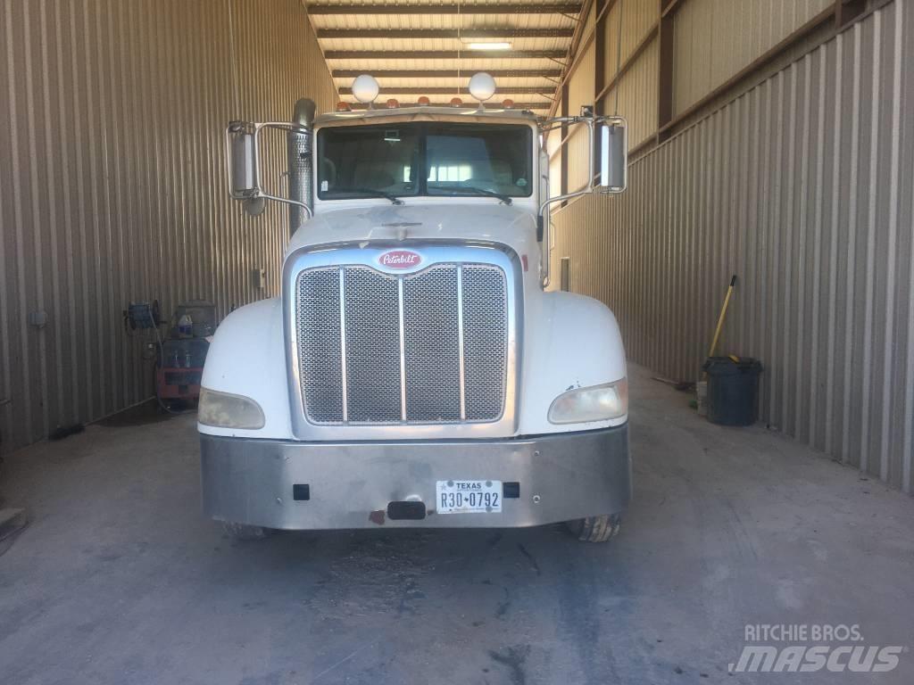 Peterbilt 386 Truck Tractor Units