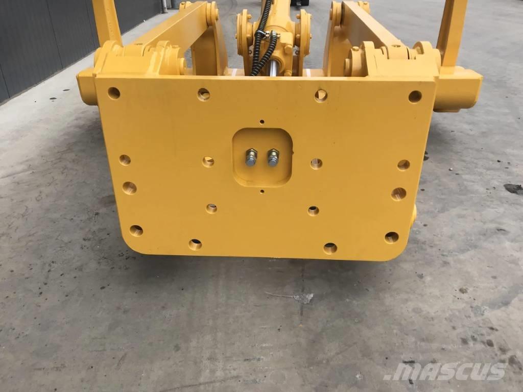 Komatsu D71 Scarifiers