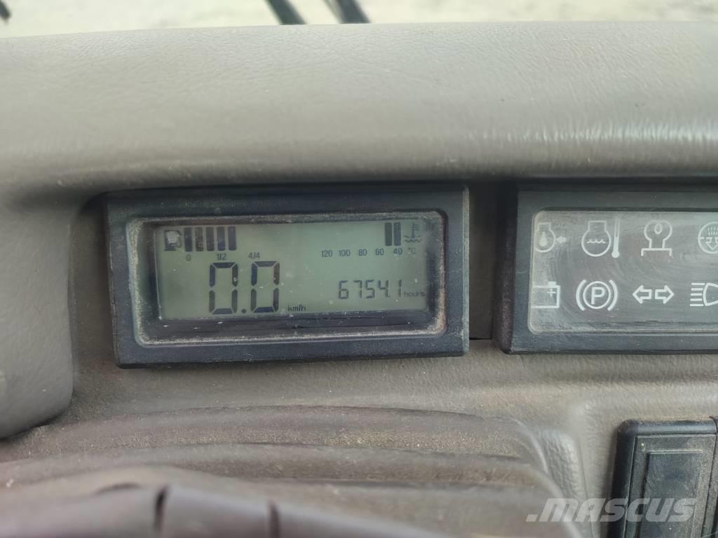 Manitou MRT1635 Telescopic handlers