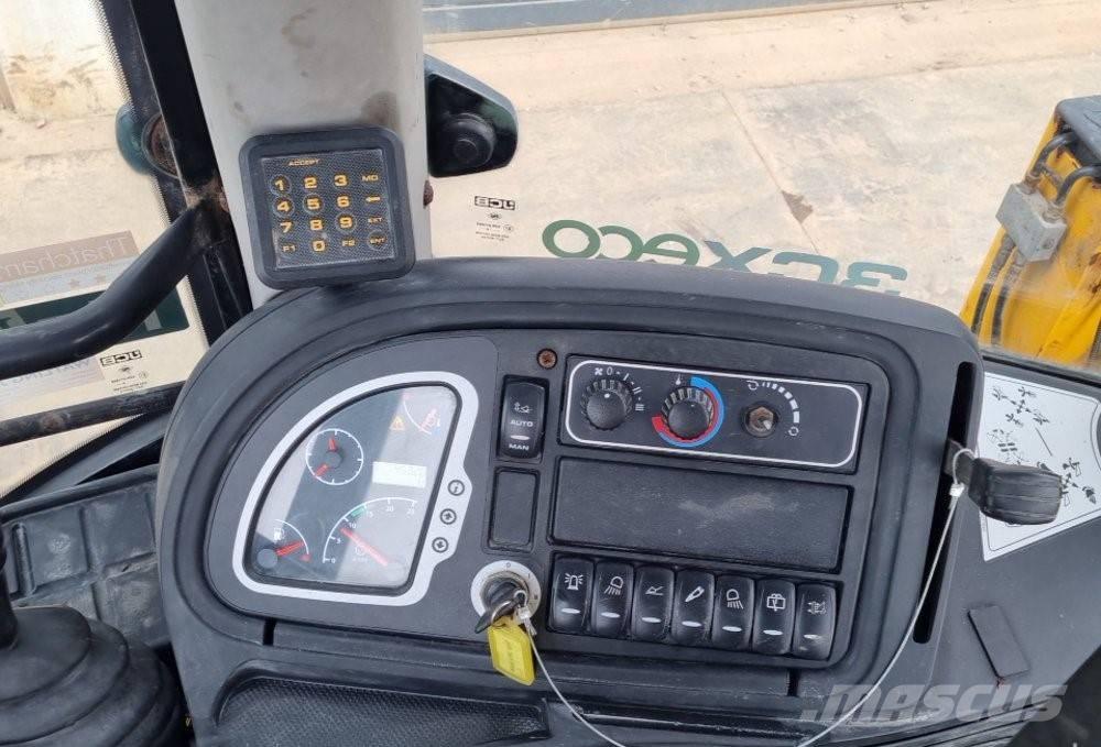 JCB 3CX P21 ECO TLB's