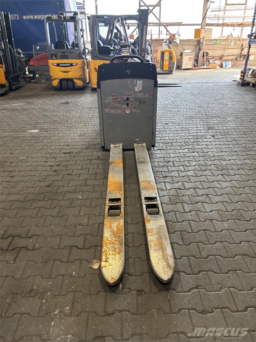 Still OPX 20 Low lift order picker