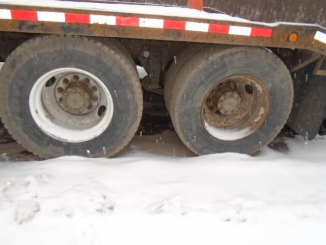Sterling L 9500 Flatbed/Dropside trucks