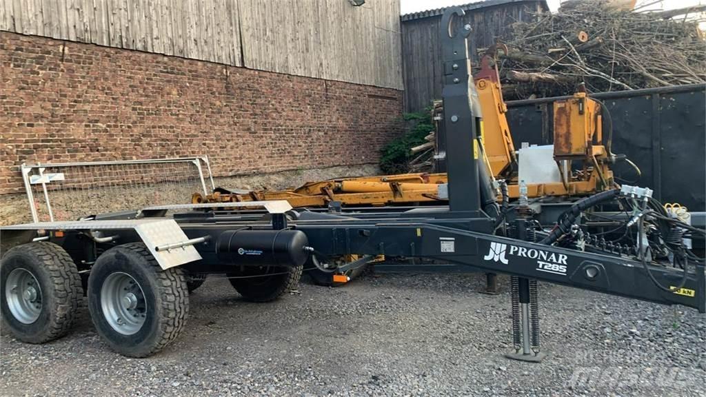 Pronar T663/4 Other farming trailers