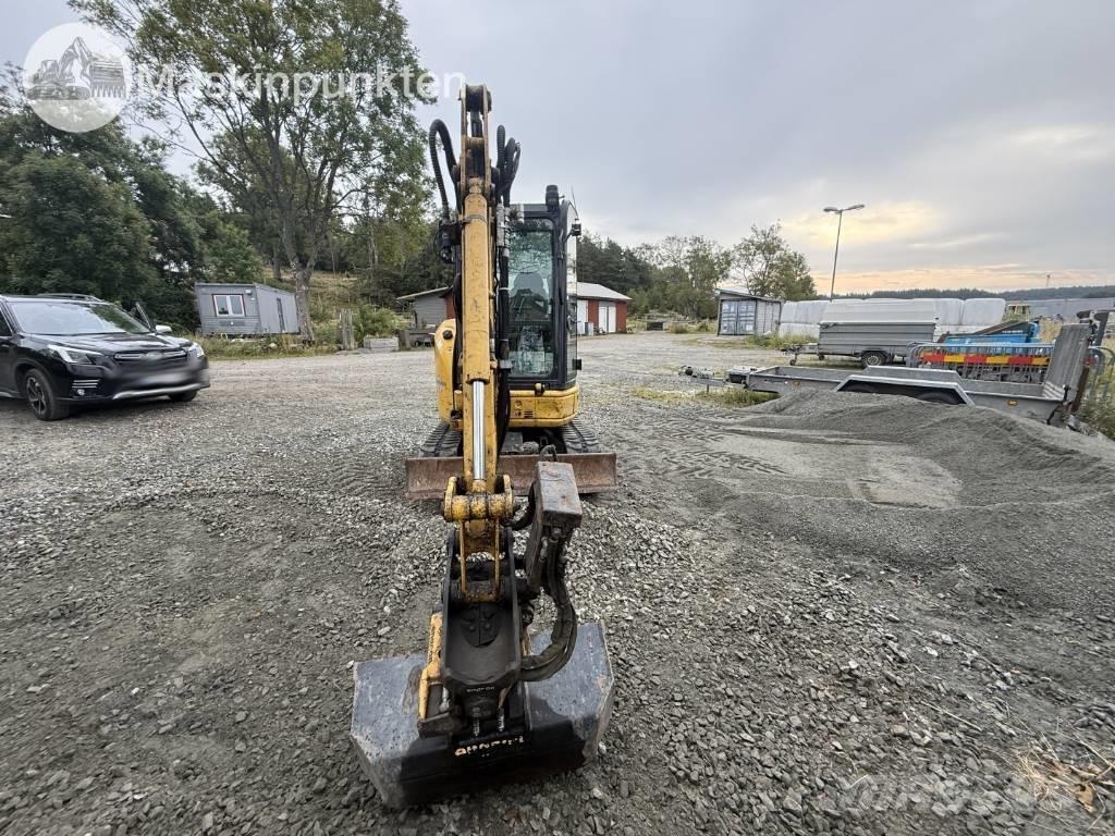 Komatsu PC 26 MR Mini excavators < 7t
