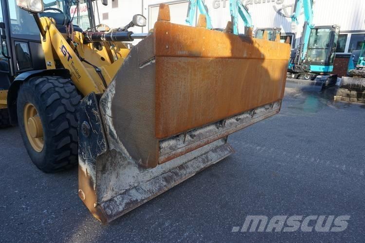 CAT 906 M Wheel loaders