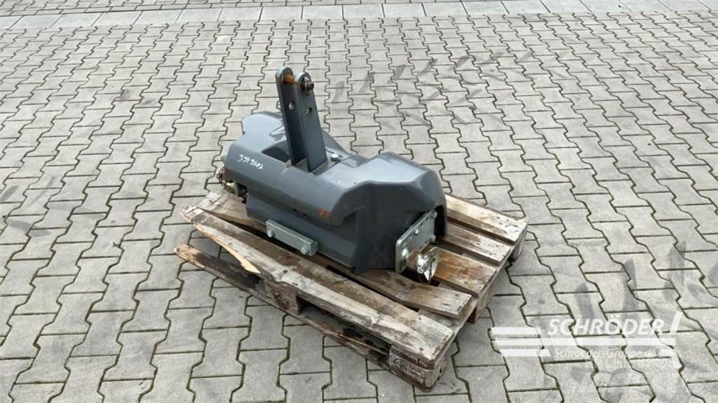 Valtra 600 KG Other tractor accessories