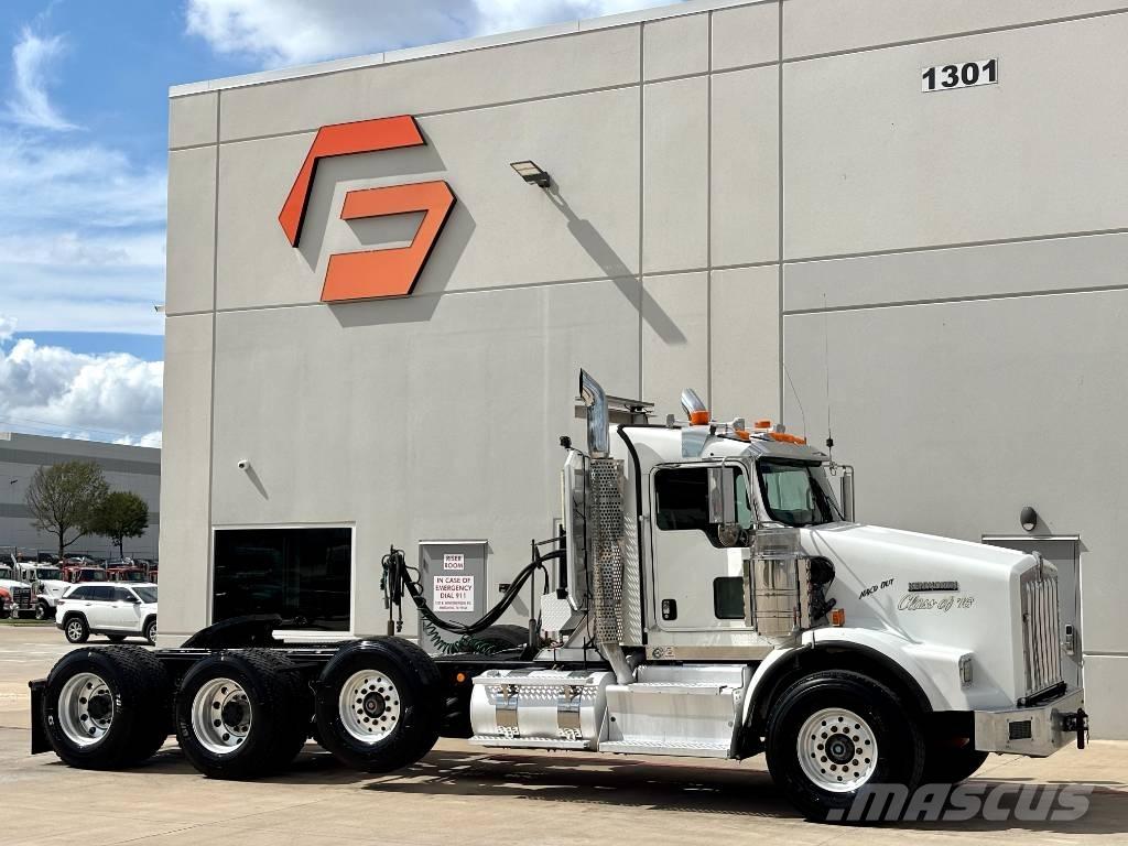 Kenworth T 800 Truck Tractor Units
