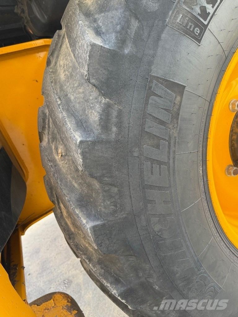 JCB 3 CX TLB's