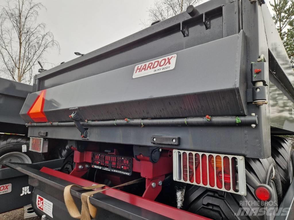 Pronar T679/4M Tipper trailers