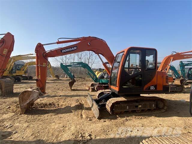 Doosan DX80 Mini excavators < 7t