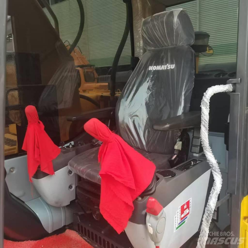Komatsu 220-8 Mini excavators < 7t