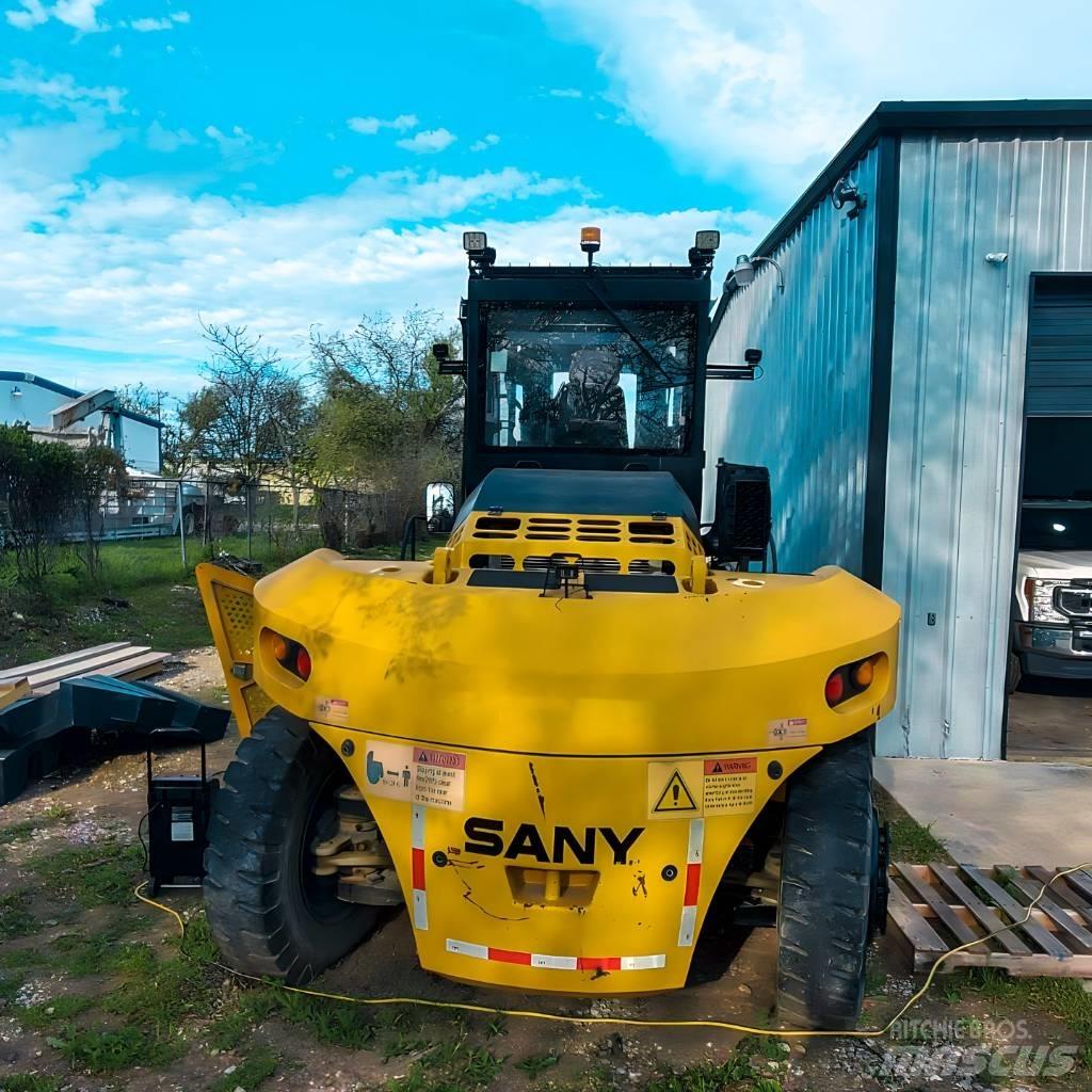 Sany SCP160H4 Rough terrain truck