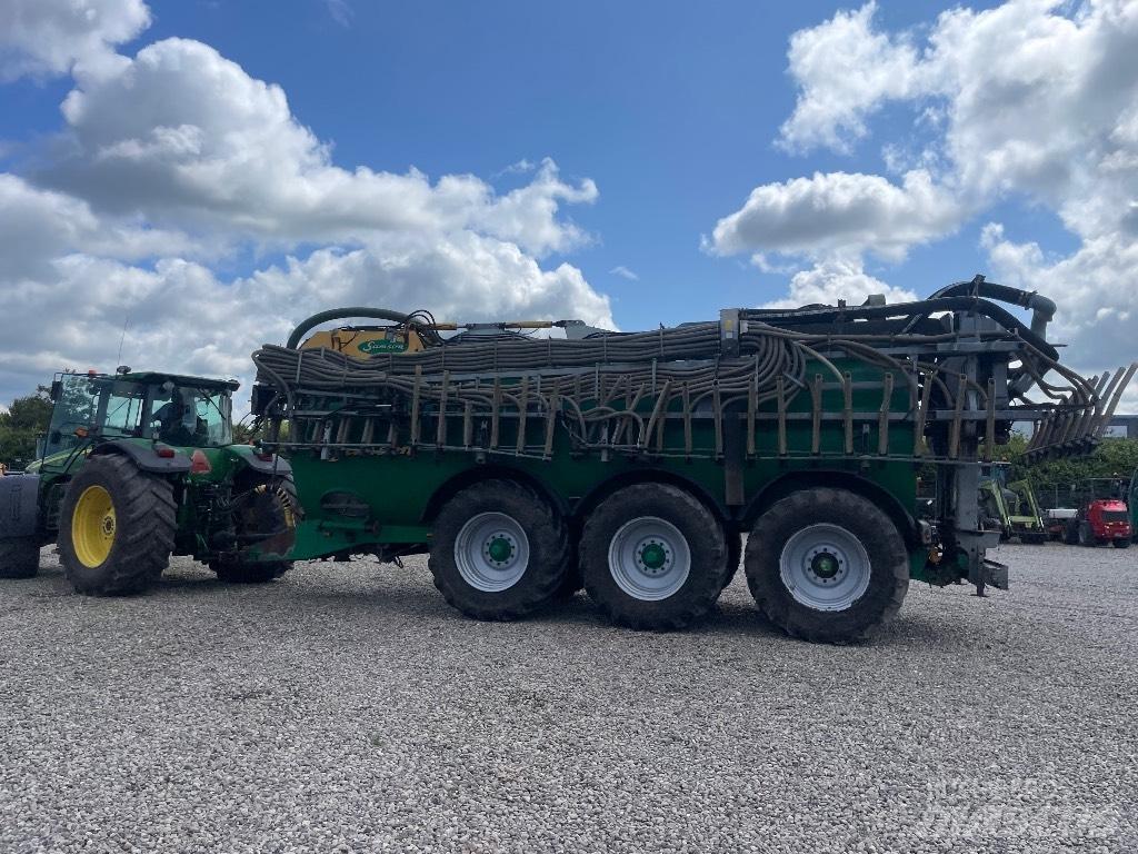 Samson PG 25 Slurry tankers