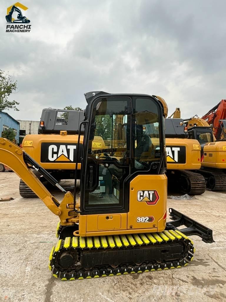 CAT 302 Mini excavators < 7t