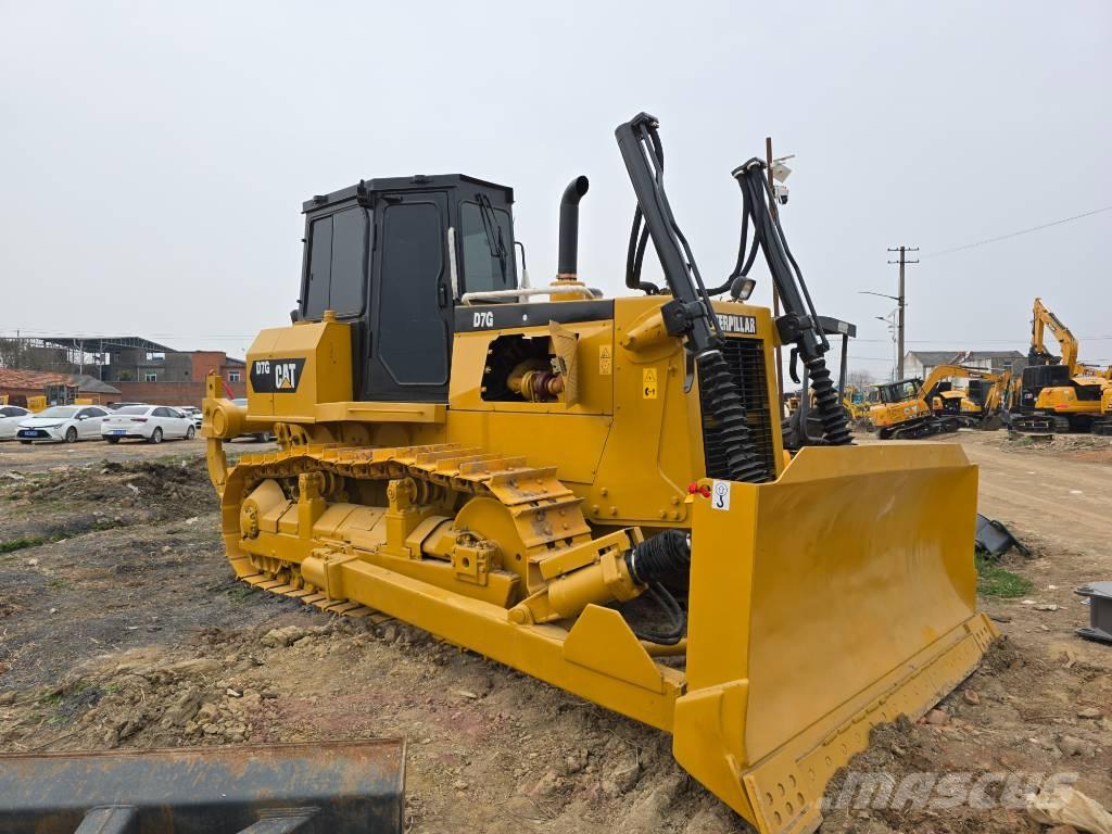 CAT D7G Crawler dozers