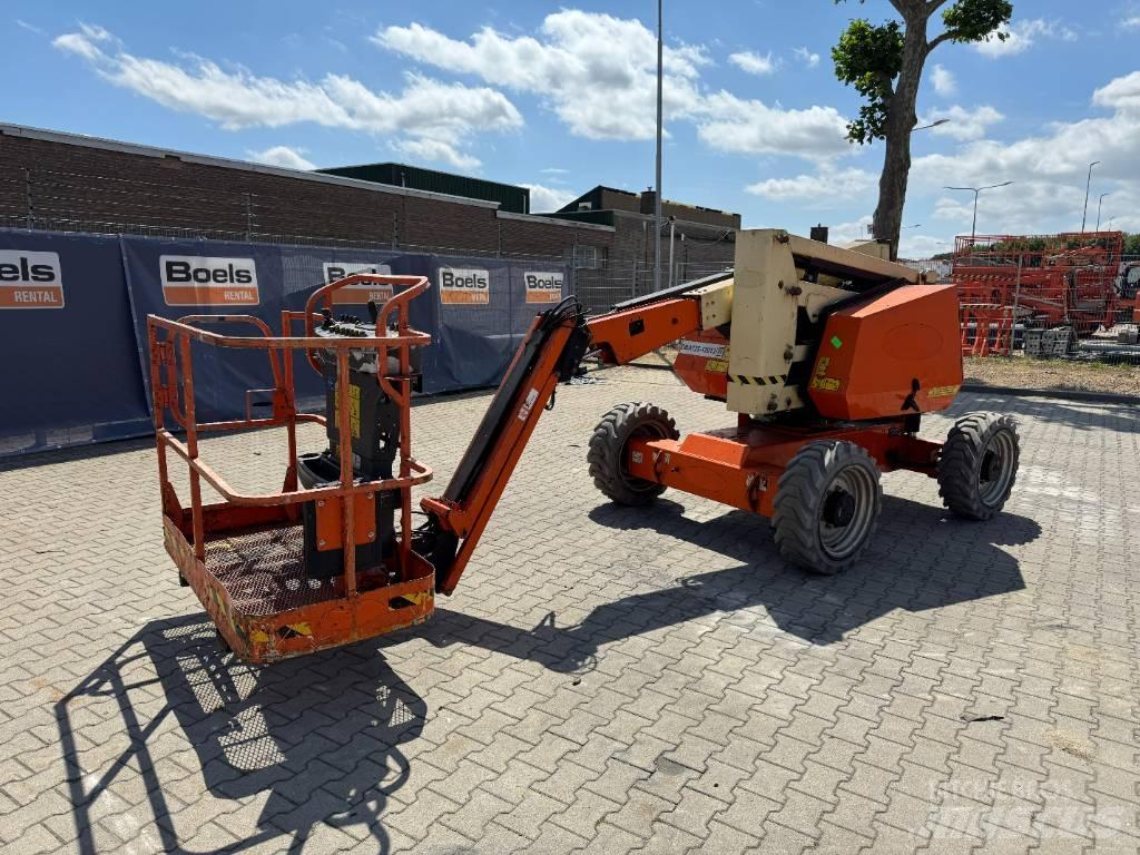 JLG 340AJ Articulated boom lifts