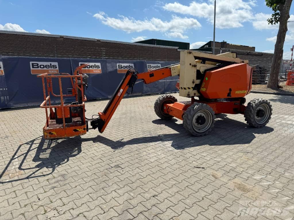 JLG 340AJ Articulated boom lifts