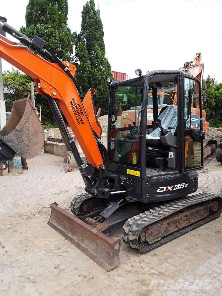 Doosan DX 35 Z Mini excavators < 7t