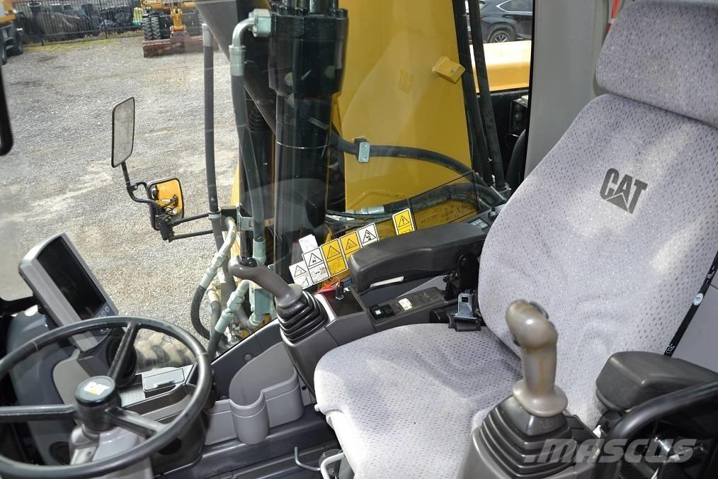 CAT M 315 D Wheeled excavators