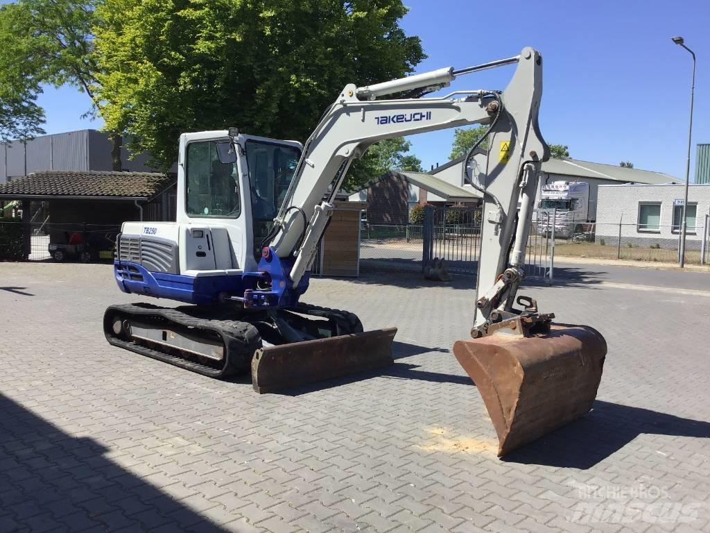 Takeuchi TB 250 Mini excavators < 7t