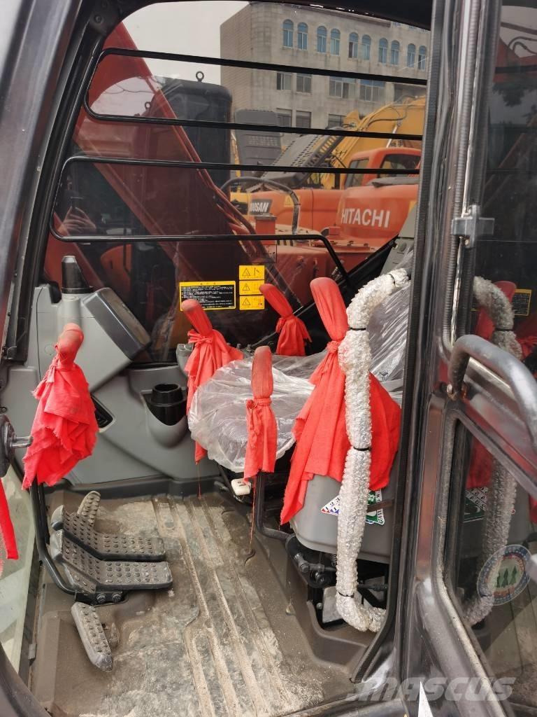 Hitachi ZX 70 Midi excavators  7t - 12t
