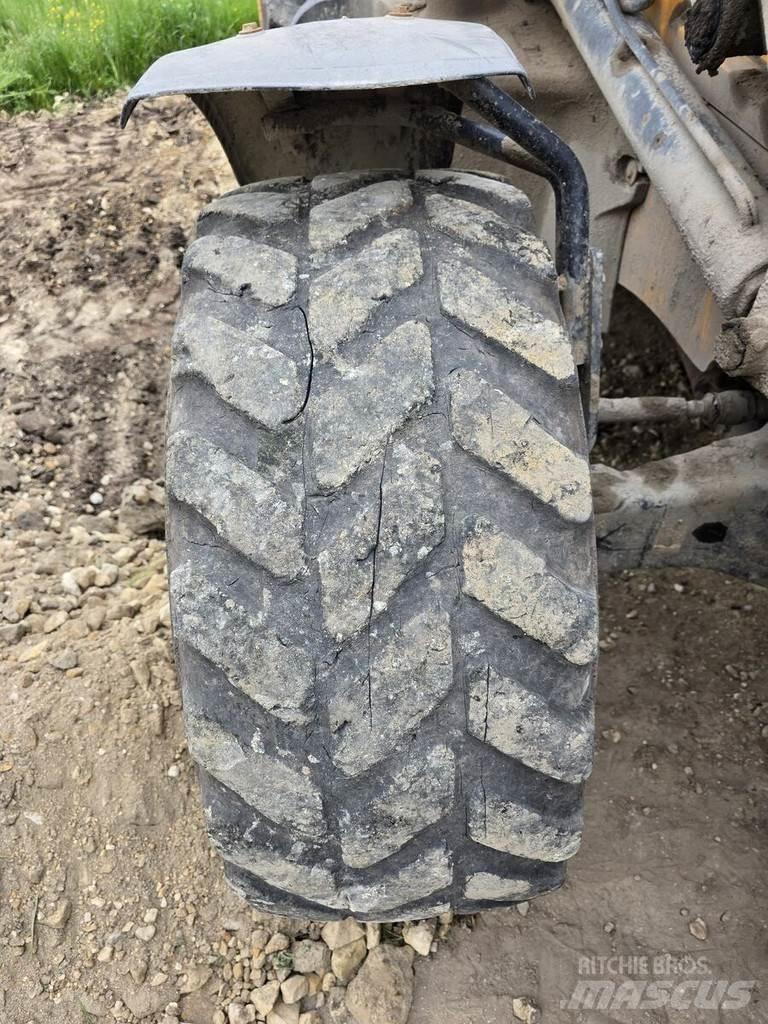 JCB 3CX TLB's