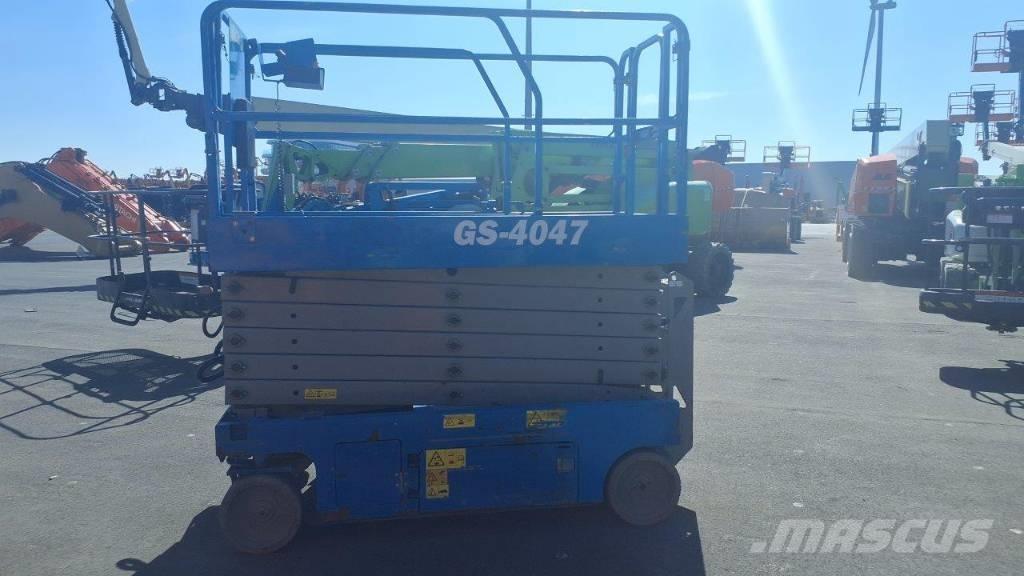 GENIE GS4047 Scissor lifts