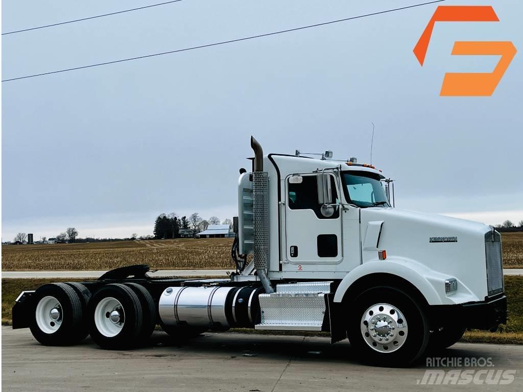Kenworth T 800 Truck Tractor Units