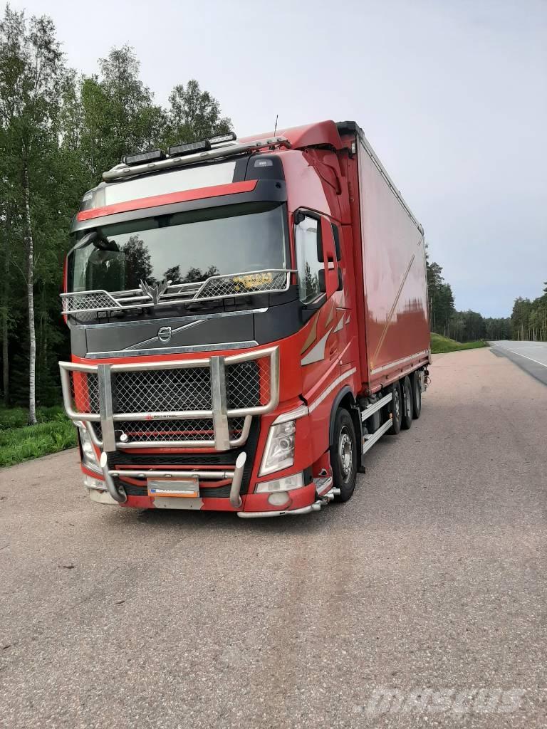 Volvo FH 13 Wood chip trucks