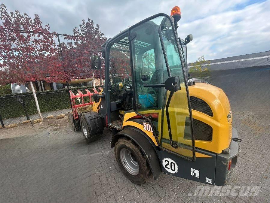 Mustang AL 506 Cab Multi purpose loaders