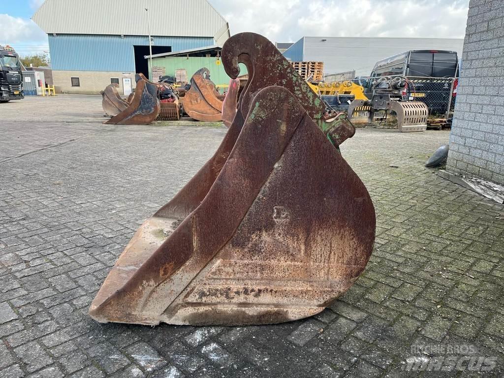  Onbekend HH-4-1250 Buckets