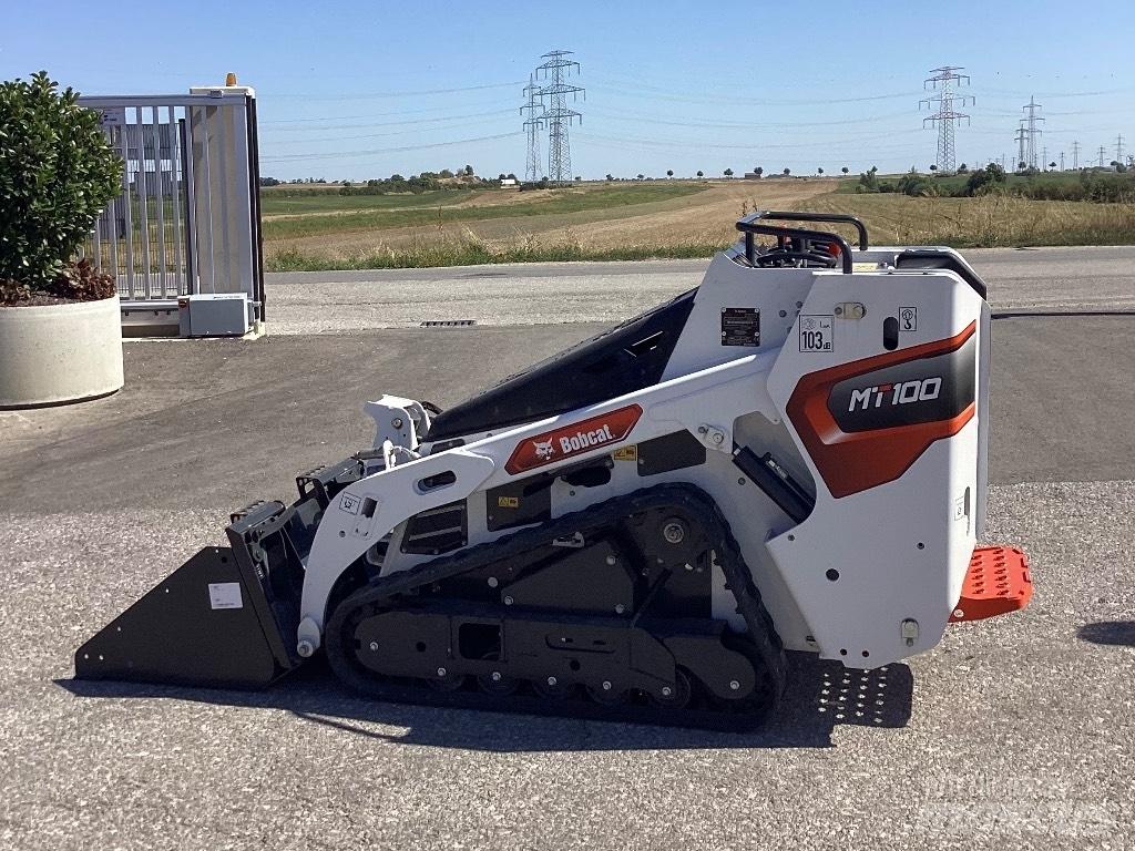 Bobcat MT100 Crawler FEL's