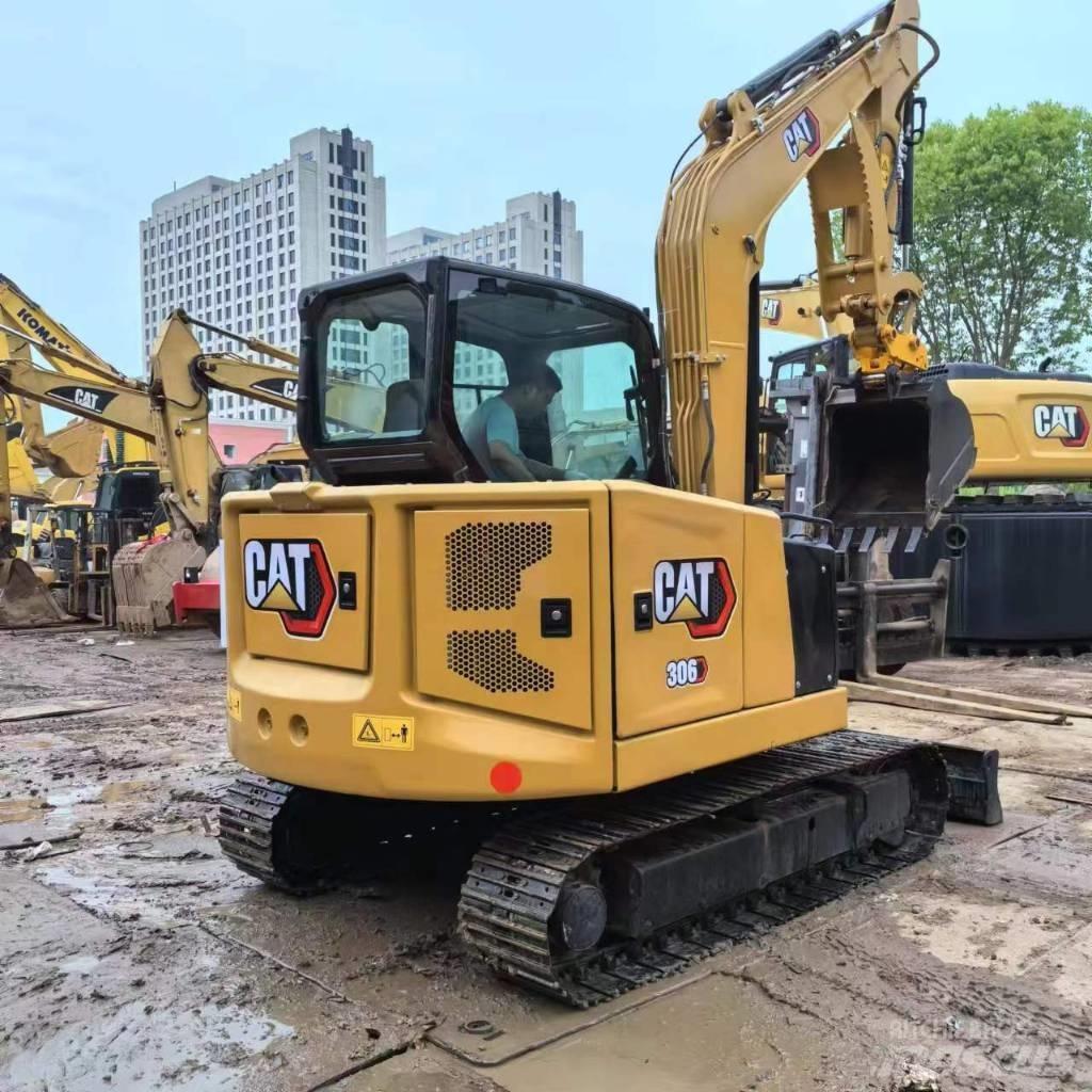 CAT 306 Mini excavators < 7t