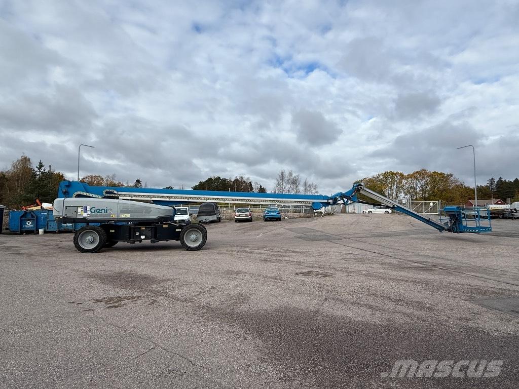 Genie SX 135 XC Articulated boom lifts