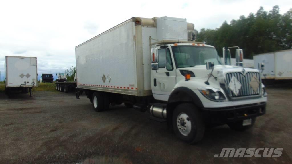International 7600 Van Body Trucks