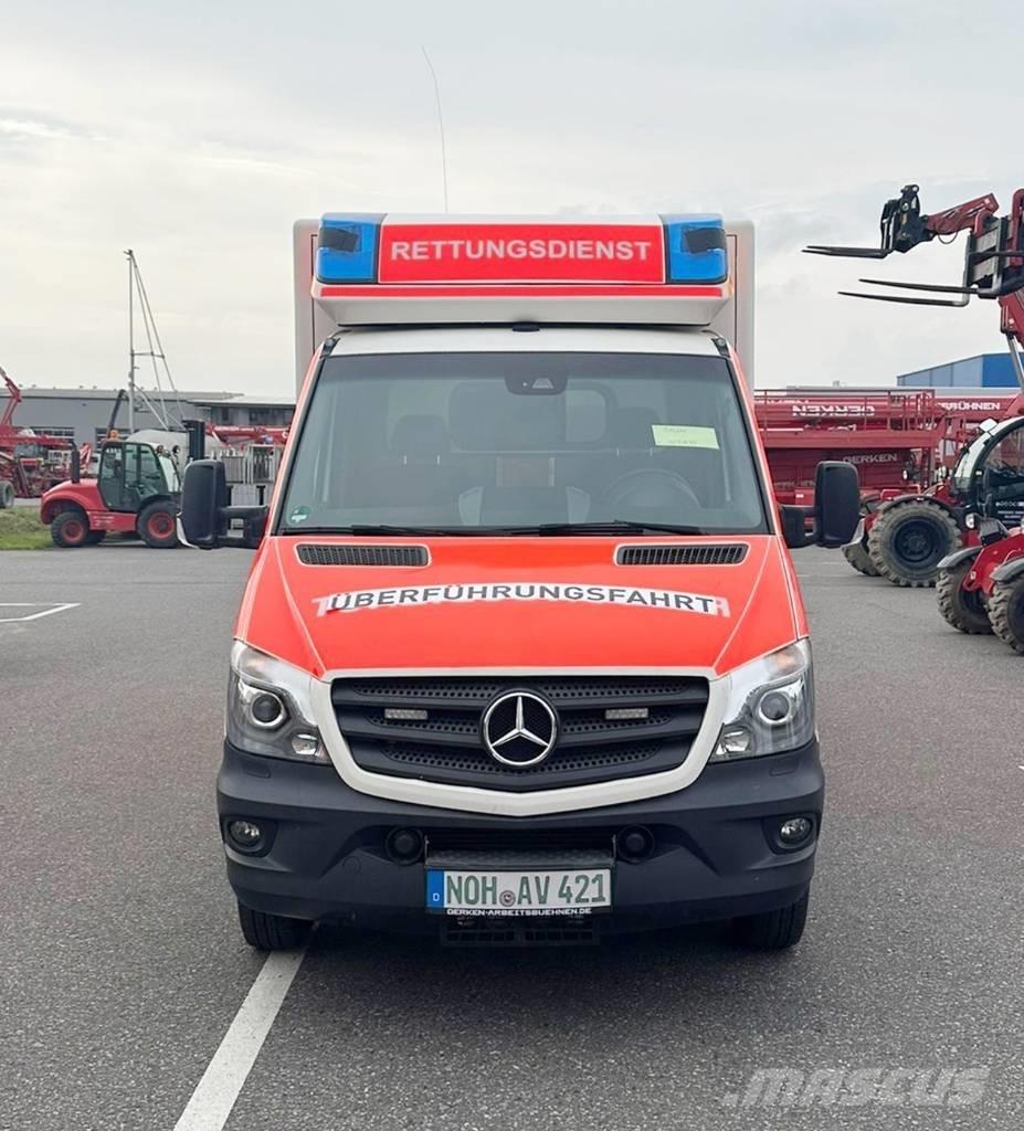Mercedes-Benz 1032 Emergency vehicles