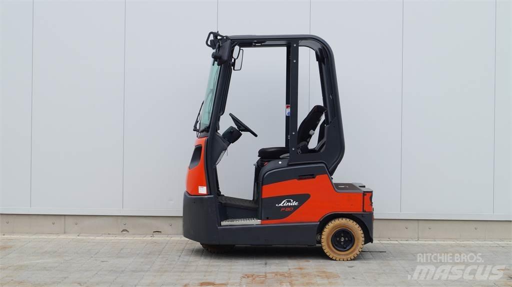 Linde P80 Towing truck