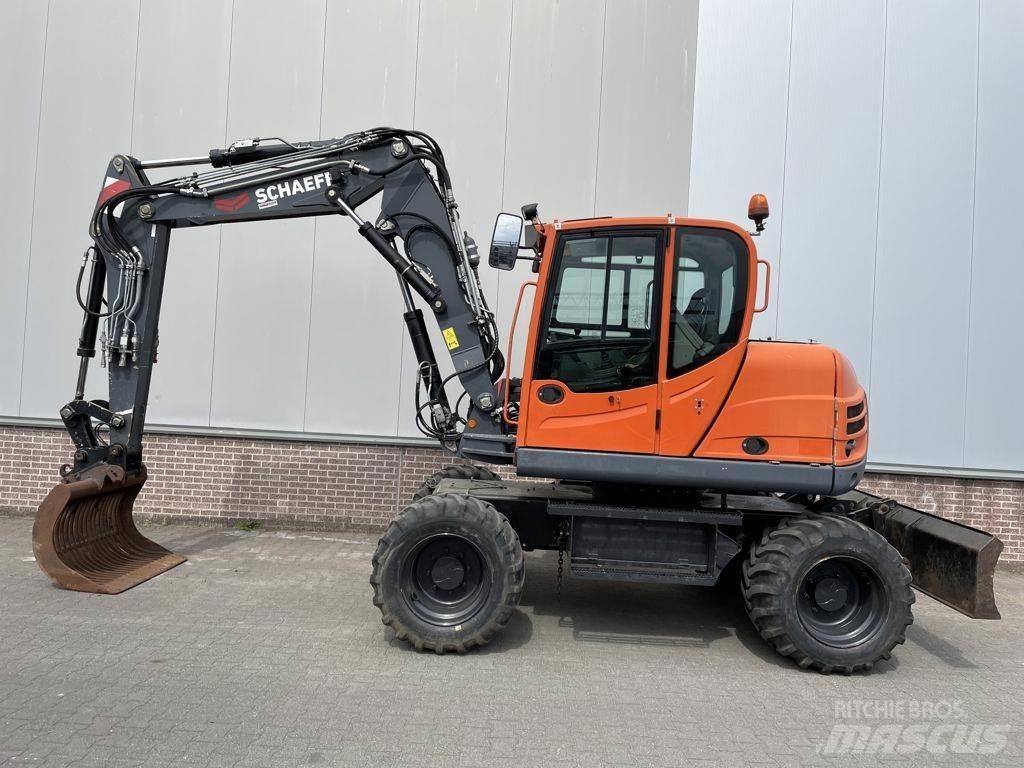 Schaeff TW110 Midi excavators  7t - 12t