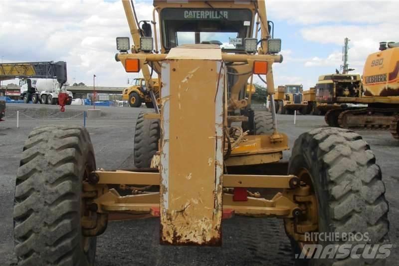CAT 140H Graders