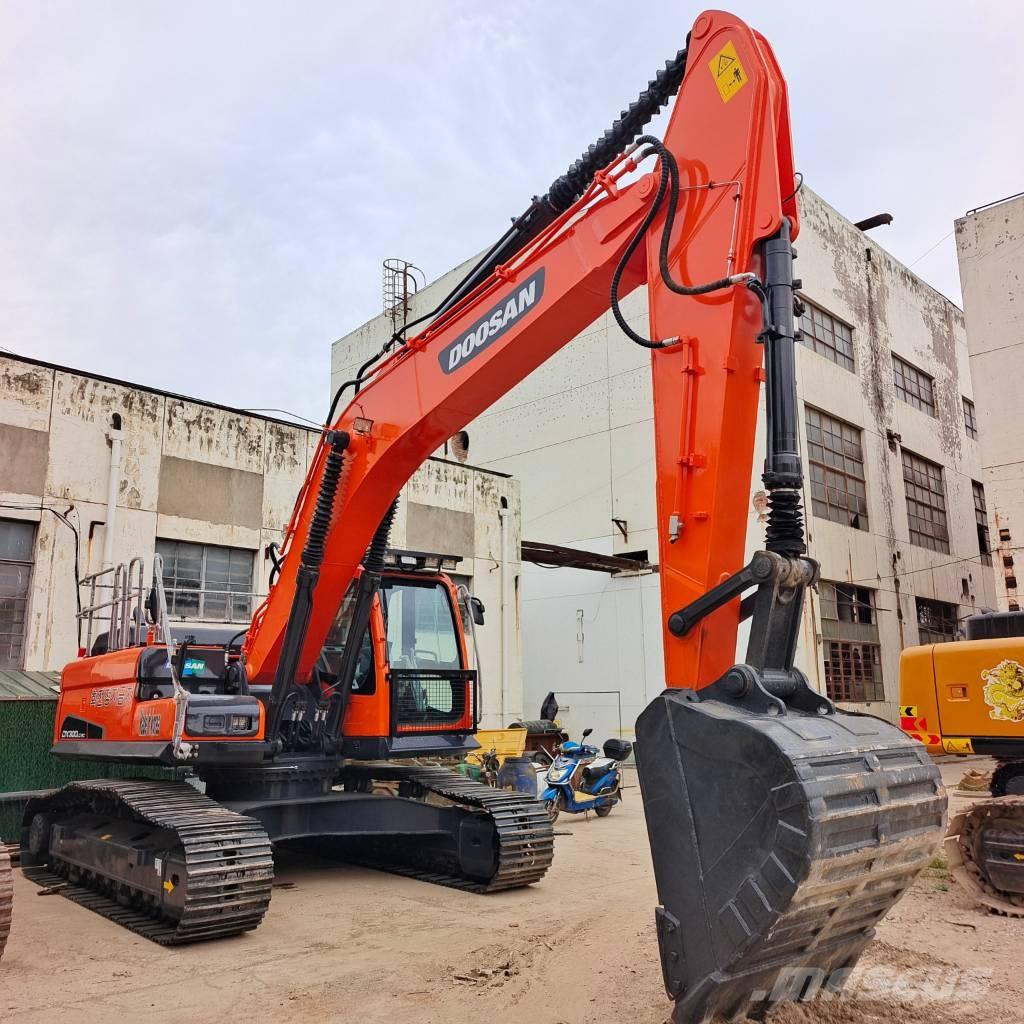 Doosan DX 300 LC-9C Crawler excavators