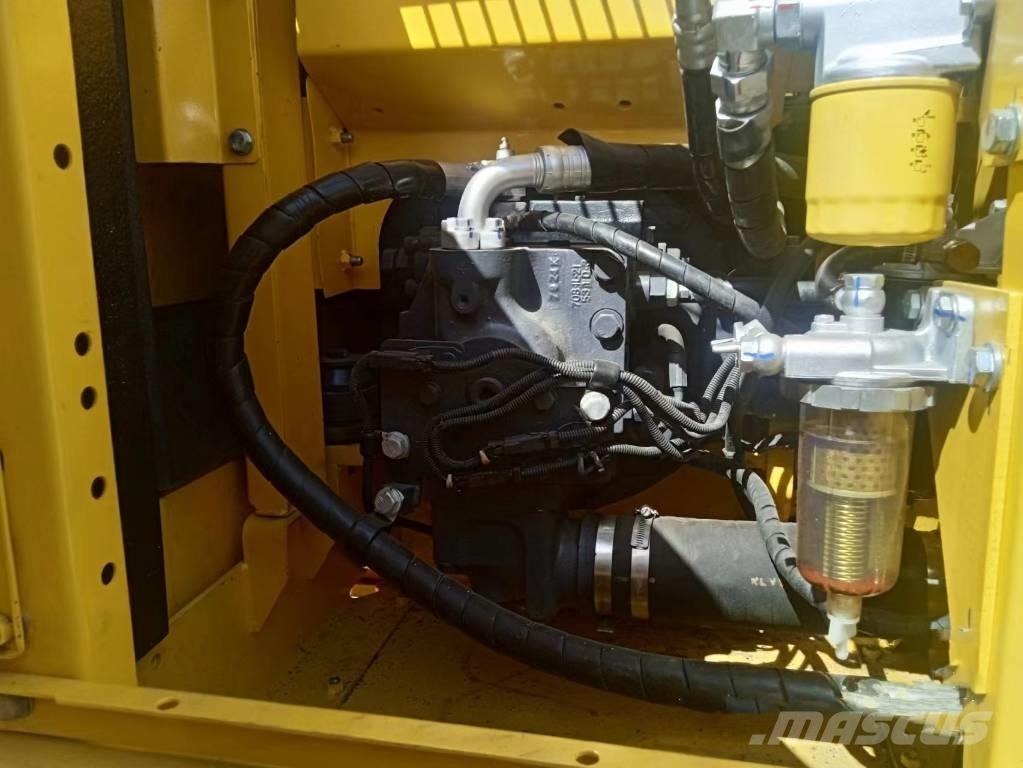 Komatsu PC130-7 Crawler excavators